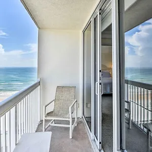 Sunny Daytona Gem With Ocean Views! , Daytona Beach United States
