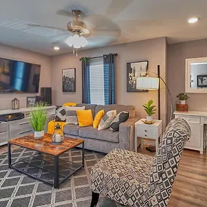Cozy Haven Attached To Million - South , Tampa United States